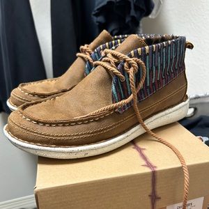 Dark brown Justin Round Mocc Toe ankle booties